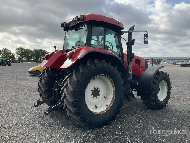2011 Case IH CVX150 4WD Tractor - Tracteur agricole: photos 3 2011 Case IH CVX150 4WD Tractor - Tracteur agricole: photos 3