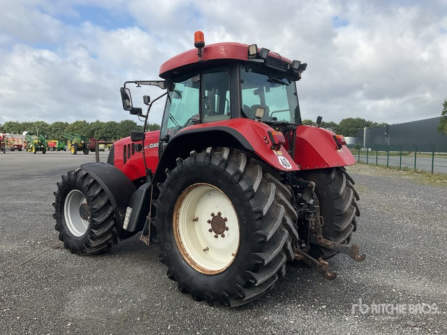 2011 Case IH CVX150 4WD Tractor - Tracteur agricole: photos 4 2011 Case IH CVX150 4WD Tractor - Tracteur agricole: photos 4