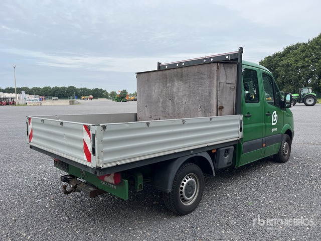 2015 Volkswagen Crafter 4x2 Crew Cab Flatbed Truck - Camion plateau: photos 4 2015 Volkswagen Crafter 4x2 Crew Cab Flatbed Truck - Camion plateau: photos 4