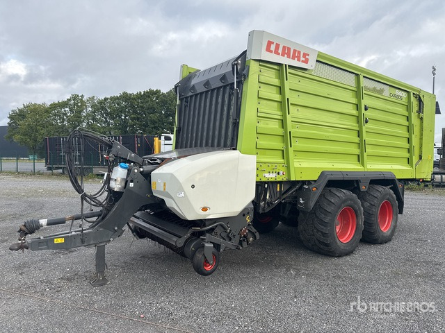 2016 Claas Cargos 8400 T/A Silage Wagon - Autochargeuse: photos 1 2016 Claas Cargos 8400 T/A Silage Wagon - Autochargeuse: photos 1