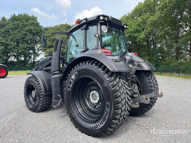 2020 Valtra T234D Smart Touch 4WD Tractor - Tracteur agricole: photos 3 2020 Valtra T234D Smart Touch 4WD Tractor - Tracteur agricole: photos 3