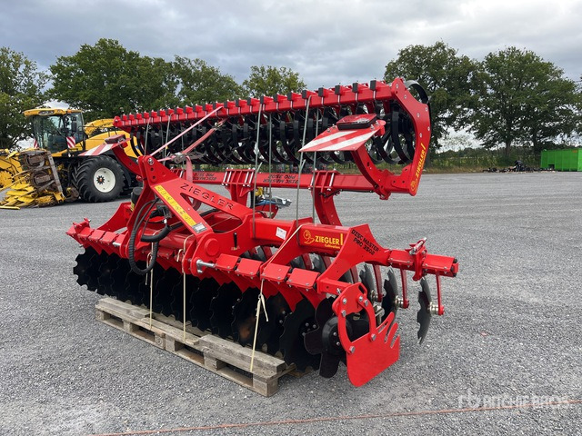 2024 Ziegler Disc Master Pro 3501 (Unused) Disc Harrow - Cover crop: photos 1 2024 Ziegler Disc Master Pro 3501 (Unused) Disc Harrow - Cover crop: photos 1
