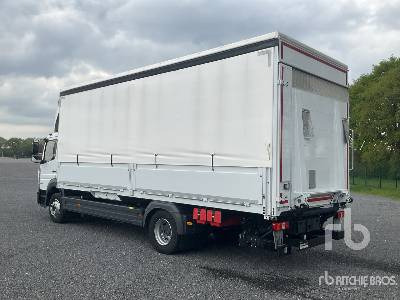 MERCEDES-BENZ ATEGO 1524L 4x2 - Camion à rideaux coulissants: photos 2 MERCEDES-BENZ ATEGO 1524L 4x2 - Camion à rideaux coulissants: photos 2