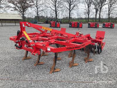 ZIEGLER FIELD PROFI 300 - Bineuse: photos 1 ZIEGLER FIELD PROFI 300 - Bineuse: photos 1