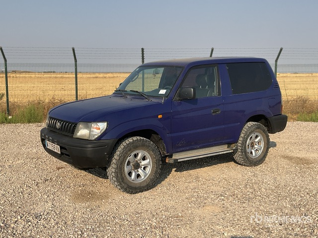 1998 Toyota Land Cruiser AWD SUV - SUV: photos 3 1998 Toyota Land Cruiser AWD SUV - SUV: photos 3
