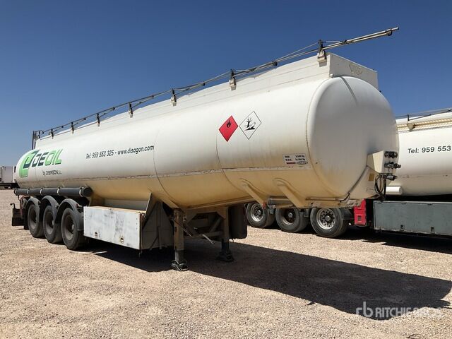 2004 ROS ROCA SC3 Tri/A Tanker Trailer - Semi-remorque citerne: photos 4 2004 ROS ROCA SC3 Tri/A Tanker Trailer - Semi-remorque citerne: photos 4