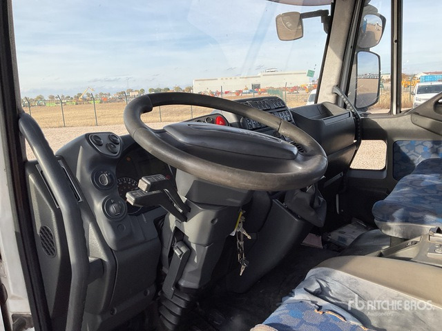 2008 Iveco Eurocargo 120E22 2005 Palfinger PK7501 Articulat ... Flatbed Truck with Crane - Camion plateau, Camion grue: photos 4 2008 Iveco Eurocargo 120E22 2005 Palfinger PK7501 Articulat ... Flatbed Truck with Crane - Camion plateau, Camion grue: photos 4