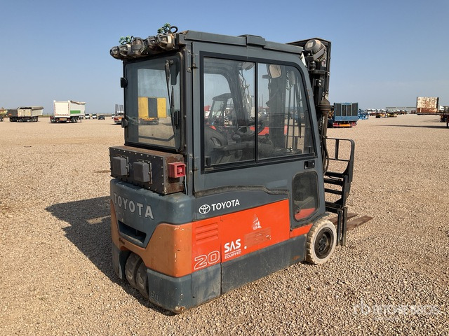 2009 Toyota 7FBEF20 (Inoperable) Electric Forklift - Chariot élévateur électrique: photos 3 2009 Toyota 7FBEF20 (Inoperable) Electric Forklift - Chariot élévateur électrique: photos 3