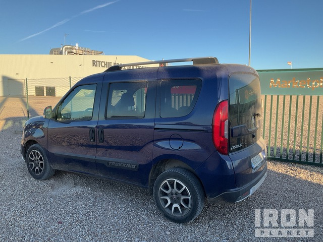 2019 Fiat Doblo 5 Passenger Van - Transport de personnes: photos 4 2019 Fiat Doblo 5 Passenger Van - Transport de personnes: photos 4