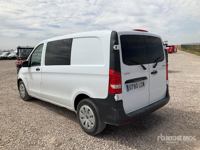 2019 Mercedes-Benz Vito 110CDI 5 Passenger Van - Minibus, Transport de personnes: photos 3 2019 Mercedes-Benz Vito 110CDI 5 Passenger Van - Minibus, Transport de personnes: photos 3