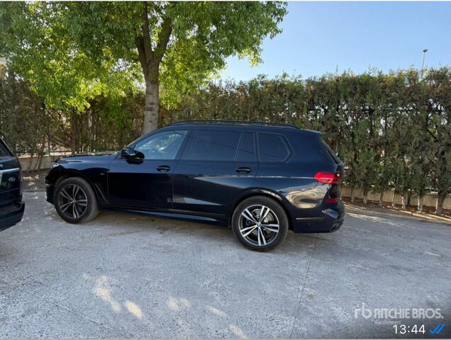2020 BMW X7 XDRIVE 40i 4WD Hybrid SUV - SUV: photos 2 2020 BMW X7 XDRIVE 40i 4WD Hybrid SUV - SUV: photos 2