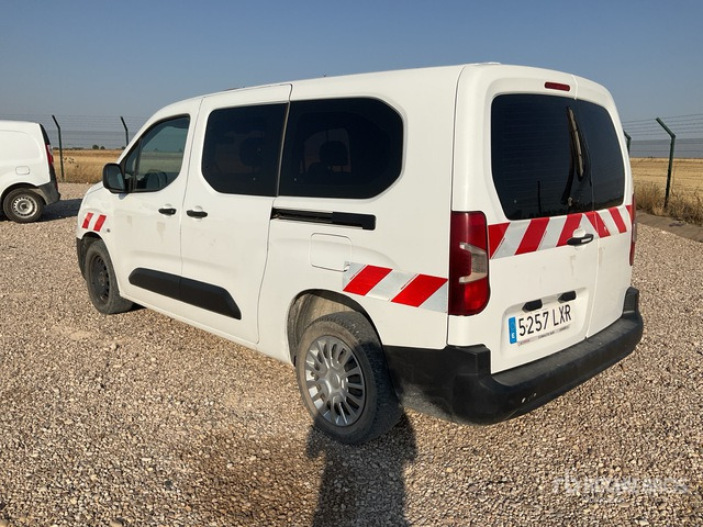 2020 Toyota Proace Passenger Van - Minibus, Transport de personnes: photos 4 2020 Toyota Proace Passenger Van - Minibus, Transport de personnes: photos 4