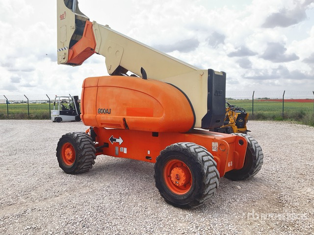 JLG 800 AJ Articulating Boom Lift - Nacelle articulée: photos 3 JLG 800 AJ Articulating Boom Lift - Nacelle articulée: photos 3