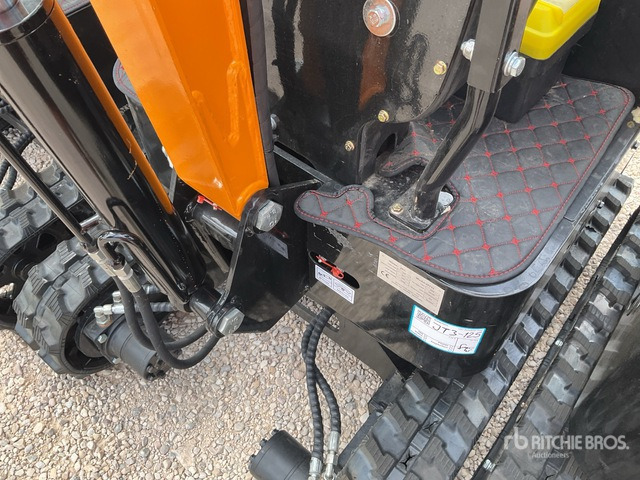 JPC HT12 Mini Excavator: <6.6t - Mini pelle: photos 2 JPC HT12 Mini Excavator: <6.6t - Mini pelle: photos 2