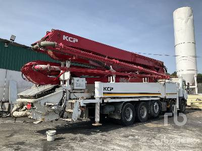 SCANIA PC124 C420 2005 KCP KCP48ZX200 48 m on 10x ... - Camion pompe: photos 3 SCANIA PC124 C420 2005 KCP KCP48ZX200 48 m on 10x ... - Camion pompe: photos 3