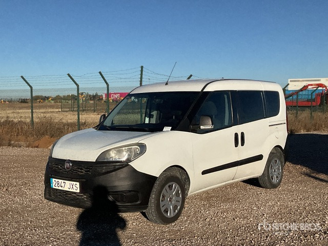 2016 Fiat Doblo Van Truck - Véhicule utilitaire: photos 1 2016 Fiat Doblo Van Truck - Véhicule utilitaire: photos 1