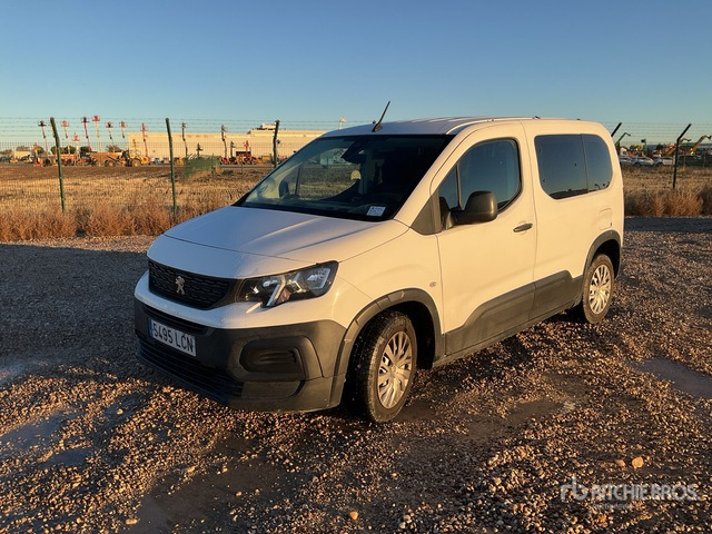 2019 Peugeot Rifter HDI 75 Cargo Van - Véhicule utilitaire: photos 1 2019 Peugeot Rifter HDI 75 Cargo Van - Véhicule utilitaire: photos 1