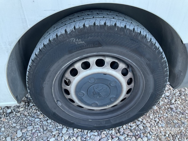 2021 Peugeot Expert Cargo Van - Véhicule utilitaire: photos 4 2021 Peugeot Expert Cargo Van - Véhicule utilitaire: photos 4