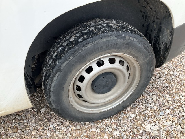 2021 Peugeot Partner Cargo Van - Véhicule utilitaire: photos 5 2021 Peugeot Partner Cargo Van - Véhicule utilitaire: photos 5