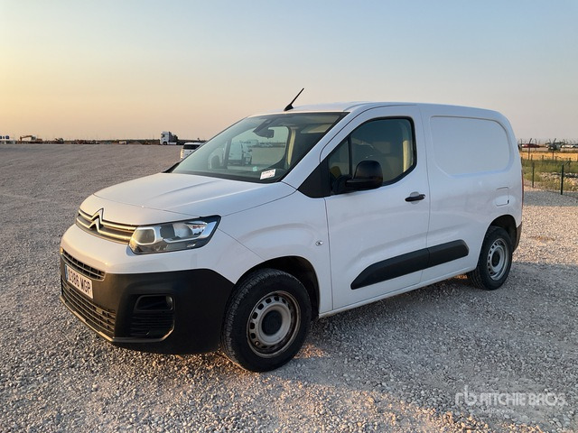 2023 Citroen Berlingo Cargo Van - Véhicule utilitaire: photos 2 2023 Citroen Berlingo Cargo Van - Véhicule utilitaire: photos 2