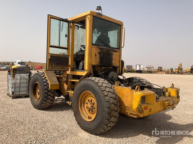 Volvo L50E Wheel Loader - Chargeuse sur pneus: photos 4 Volvo L50E Wheel Loader - Chargeuse sur pneus: photos 4