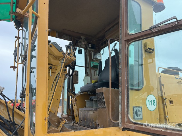 1987 Cat 140G Motor Grader - Broyeur/ Épareuse: photos 5 1987 Cat 140G Motor Grader - Broyeur/ Épareuse: photos 5