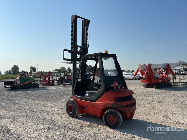 1996 Linde H25D02 2500 kg Forklift - Chariot élévateur: photos 3 1996 Linde H25D02 2500 kg Forklift - Chariot élévateur: photos 3