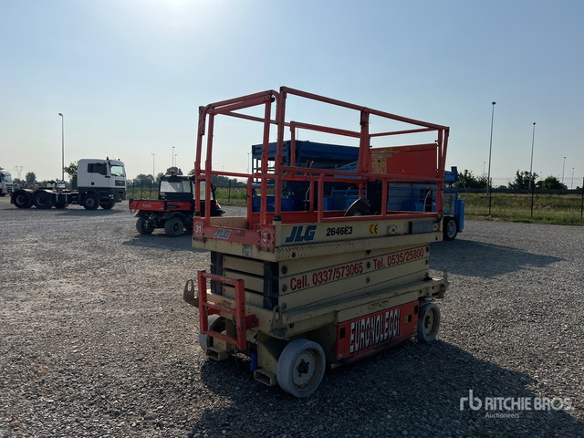 2000 JLG 2646 E3 Electric (Inoperable) Scissor Lift - Nacelle ciseaux: photos 3 2000 JLG 2646 E3 Electric (Inoperable) Scissor Lift - Nacelle ciseaux: photos 3