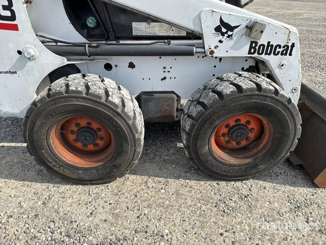 2002 Bobcat 863 High Flow Skid Steer Loader - Mini chargeuse: photos 5 2002 Bobcat 863 High Flow Skid Steer Loader - Mini chargeuse: photos 5