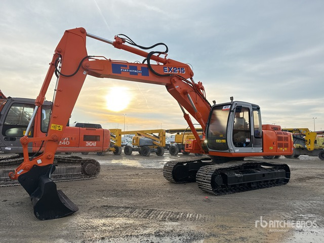 2002 Fiat-Hitachi EX215 Tracked Excavator - Pelle sur chenille: photos 1 2002 Fiat-Hitachi EX215 Tracked Excavator - Pelle sur chenille: photos 1