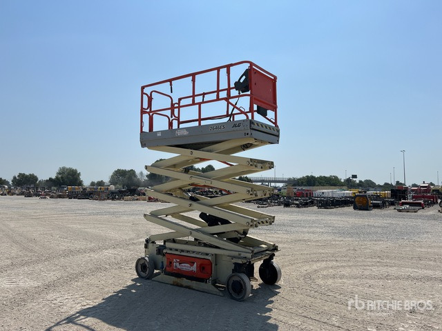 2005 JLG 2646ES Electric Scissor Lift - Nacelle ciseaux: photos 2 2005 JLG 2646ES Electric Scissor Lift - Nacelle ciseaux: photos 2