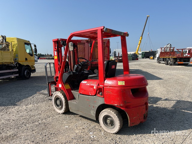 2005 Toyota 62-7FDF25 2500 kg Forklift - Chariot élévateur: photos 3 2005 Toyota 62-7FDF25 2500 kg Forklift - Chariot élévateur: photos 3