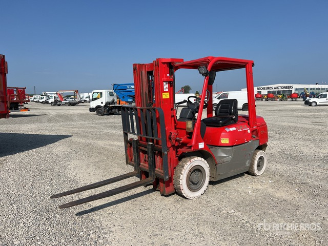 2005 Toyota 62-7FDF25 2500 kg Forklift - Chariot élévateur: photos 4 2005 Toyota 62-7FDF25 2500 kg Forklift - Chariot élévateur: photos 4