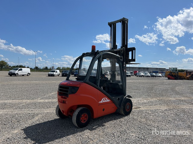 2006 Linde H30D 3000 kg Forklift - Chariot élévateur: photos 4 2006 Linde H30D 3000 kg Forklift - Chariot élévateur: photos 4