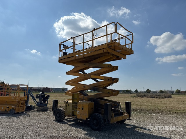2007 Haulotte H18SX Diesel Scissor Lift - Nacelle ciseaux: photos 3 2007 Haulotte H18SX Diesel Scissor Lift - Nacelle ciseaux: photos 3