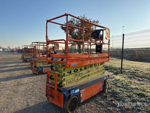 2007 Iteco 10090 Scissor Lift - Nacelle ciseaux: photos 2 2007 Iteco 10090 Scissor Lift - Nacelle ciseaux: photos 2