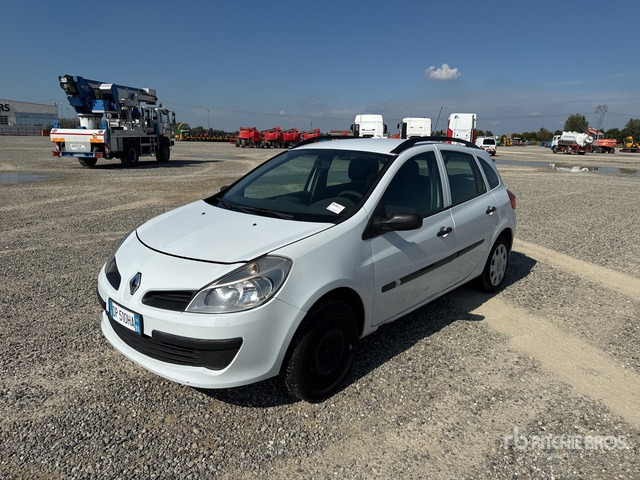 2008 Renault Clio Automobile - Voiture: photos 2 2008 Renault Clio Automobile - Voiture: photos 2