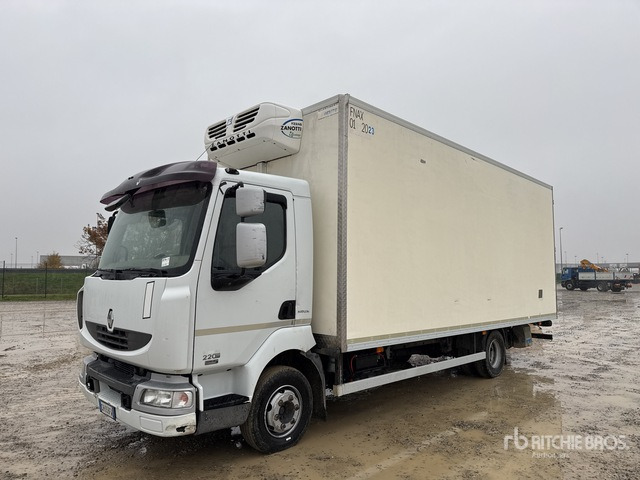 2008 Renault Midlum 220Dxi 4x2 Refrigerated Truck - Camion frigorifique: photos 1 2008 Renault Midlum 220Dxi 4x2 Refrigerated Truck - Camion frigorifique: photos 1