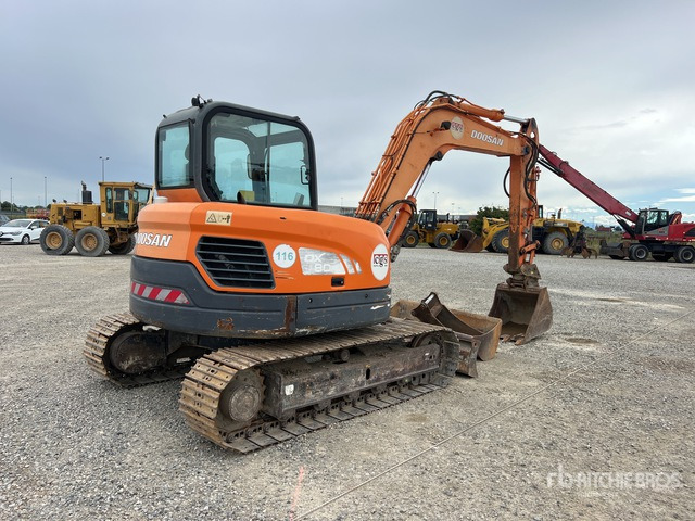 2009 Doosan DX80R Tracked Excavator - Pelle sur chenille: photos 3 2009 Doosan DX80R Tracked Excavator - Pelle sur chenille: photos 3