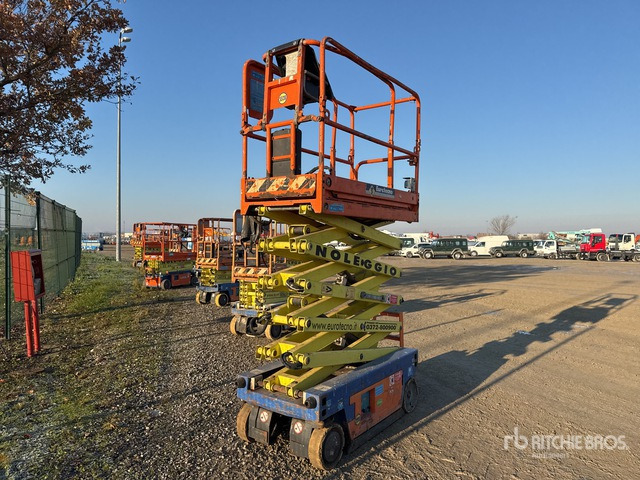 2009 Iteco IT7380 Scissor Lift - Nacelle ciseaux: photos 2 2009 Iteco IT7380 Scissor Lift - Nacelle ciseaux: photos 2