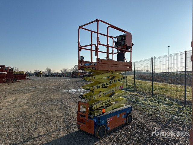 2009 Iteco IT7380 Scissor Lift - Nacelle ciseaux: photos 2 2009 Iteco IT7380 Scissor Lift - Nacelle ciseaux: photos 2