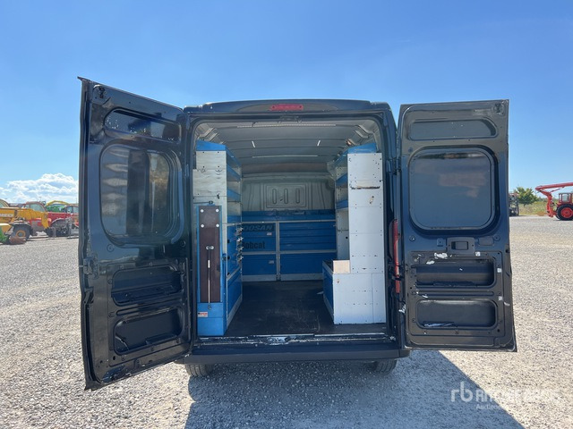 2010 Fiat Ducato 160 Mjt Autocarro furgonato - Fourgon utilitaire: photos 4 2010 Fiat Ducato 160 Mjt Autocarro furgonato - Fourgon utilitaire: photos 4
