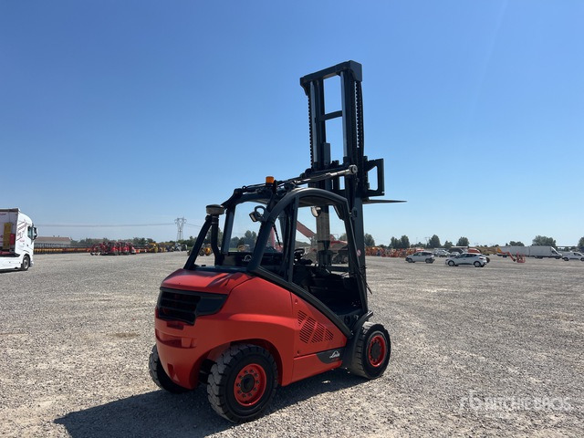 2010 Linde H45D-01 4500 kg Forklift - Chariot élévateur: photos 3 2010 Linde H45D-01 4500 kg Forklift - Chariot élévateur: photos 3