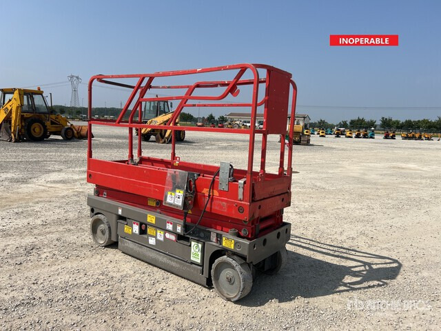 2012 Haulotte Compact 8 Electric (Inoperable) Scissor Lift - Nacelle ciseaux: photos 2 2012 Haulotte Compact 8 Electric (Inoperable) Scissor Lift - Nacelle ciseaux: photos 2