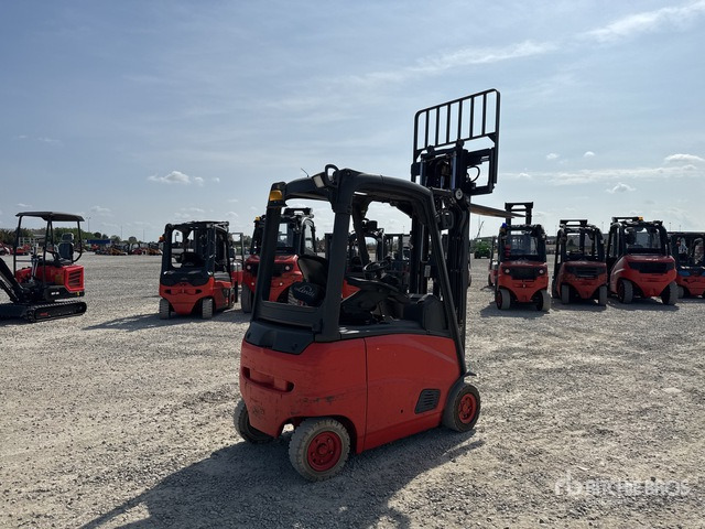 2013 Linde E16PH-01 1600 kg Electric Forklift - Chariot élévateur électrique: photos 4 2013 Linde E16PH-01 1600 kg Electric Forklift - Chariot élévateur électrique: photos 4