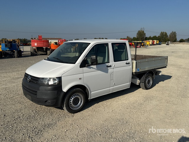 2014 Volkswagen Transporter Crew Cab Flatbed Truck - Fourgon plateau: photos 1 2014 Volkswagen Transporter Crew Cab Flatbed Truck - Fourgon plateau: photos 1