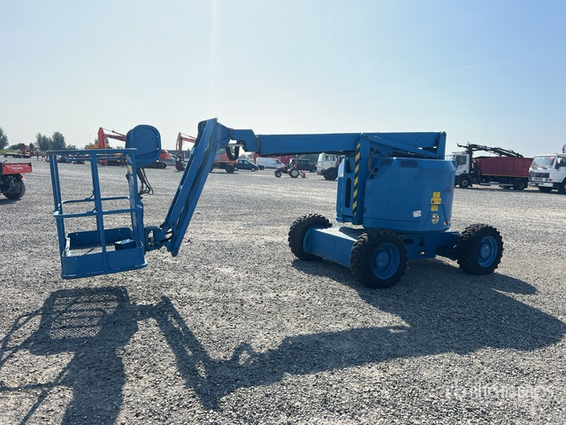 2015 Genie Z-34/22 (Inoperable) Articulating Boom Lift - Nacelle articulée: photos 4 2015 Genie Z-34/22 (Inoperable) Articulating Boom Lift - Nacelle articulée: photos 4