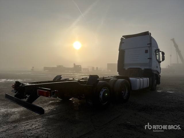 2015 Iveco Stralis 500 Cab and Chassis - Châssis cabine: photos 3 2015 Iveco Stralis 500 Cab and Chassis - Châssis cabine: photos 3
