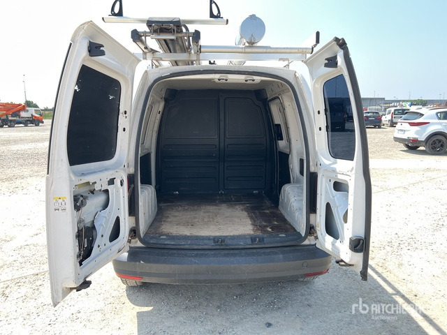 2016 Volkswagen Caddy 2.0 TDI 110CV 4MOTION Van Truck - Fourgonnette: photos 5 2016 Volkswagen Caddy 2.0 TDI 110CV 4MOTION Van Truck - Fourgonnette: photos 5