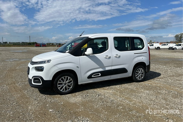 2018 Citroen Berlingo Van Truck - Fourgon utilitaire: photos 3 2018 Citroen Berlingo Van Truck - Fourgon utilitaire: photos 3